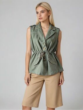 MOD MODELE | Green Sleeveless Studded Utility Jacket Sz L